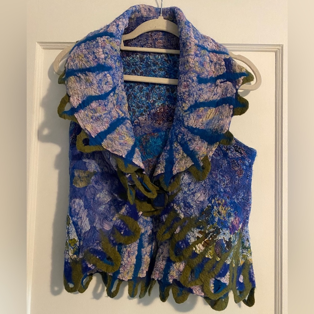 Handmade Gorgeous Blue Green Tie Dye Wool Felt Loop Vest Size Small